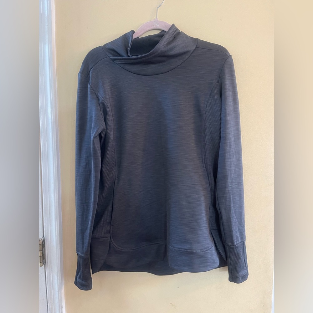 Athleta mixed texture sweatshirt, EUC
